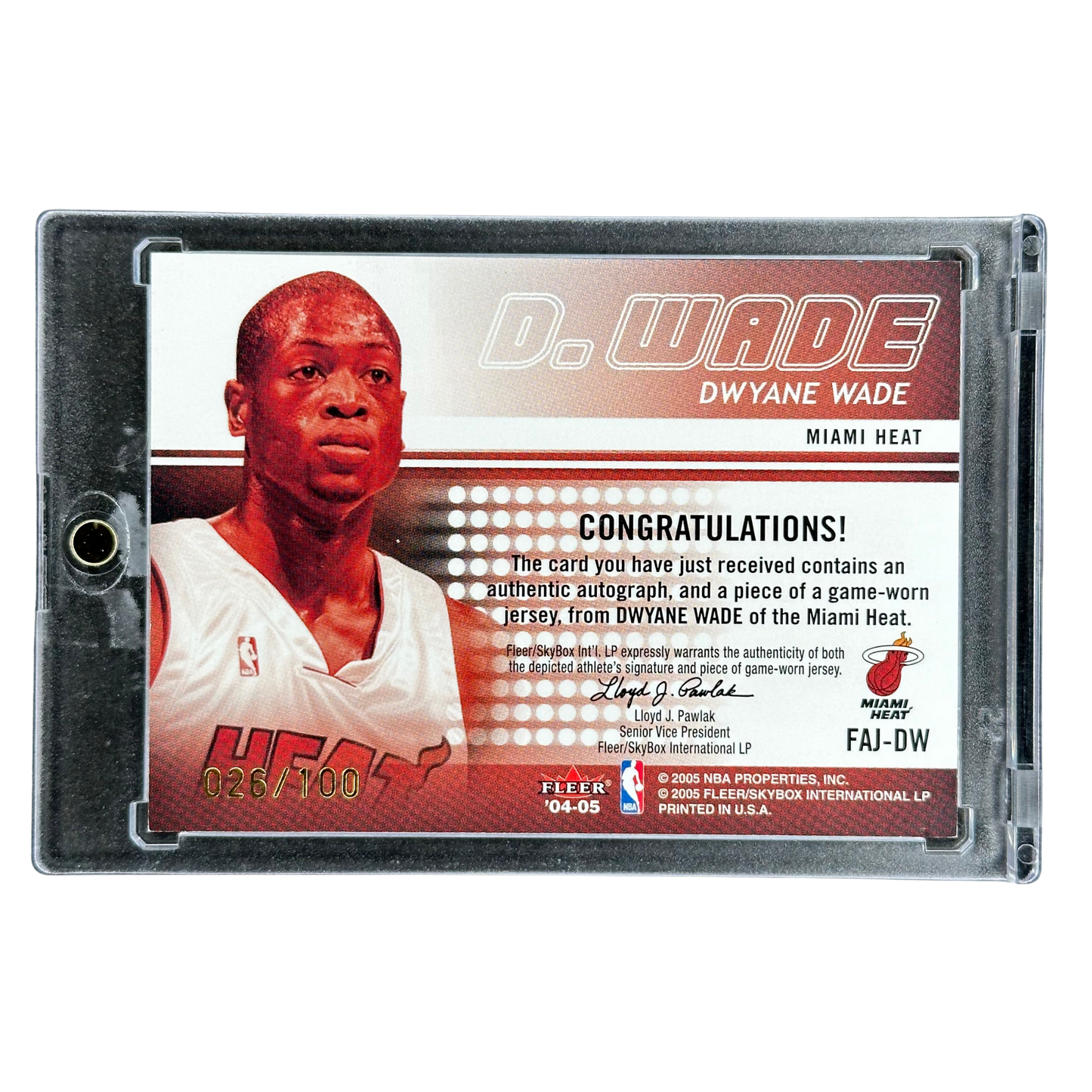 Dwyane Wade 2005 Fleer Memorabilia Auto 26/125