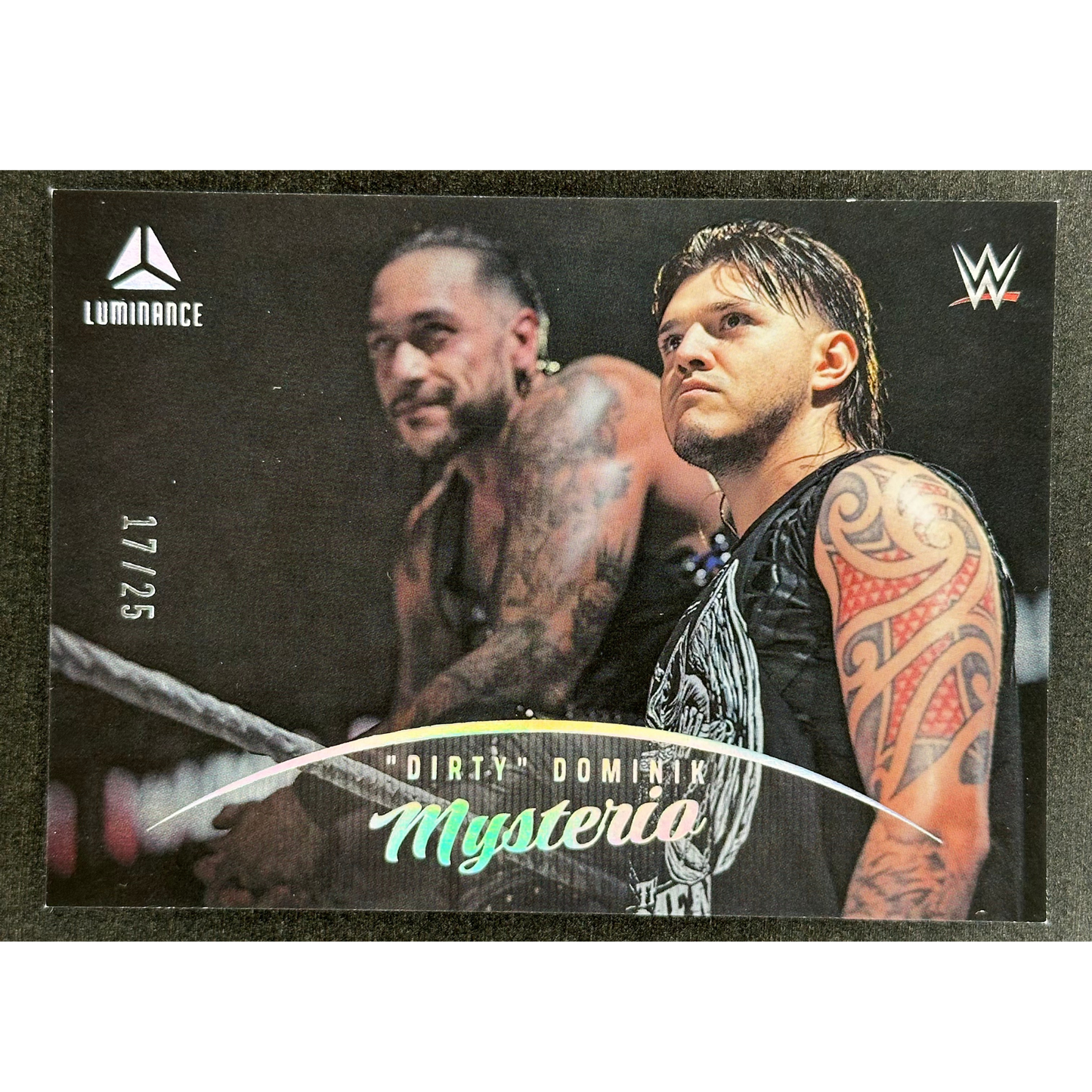 "Dirty" Dominik Mysterio 2023 Chronicles Luminance 17/25 #167