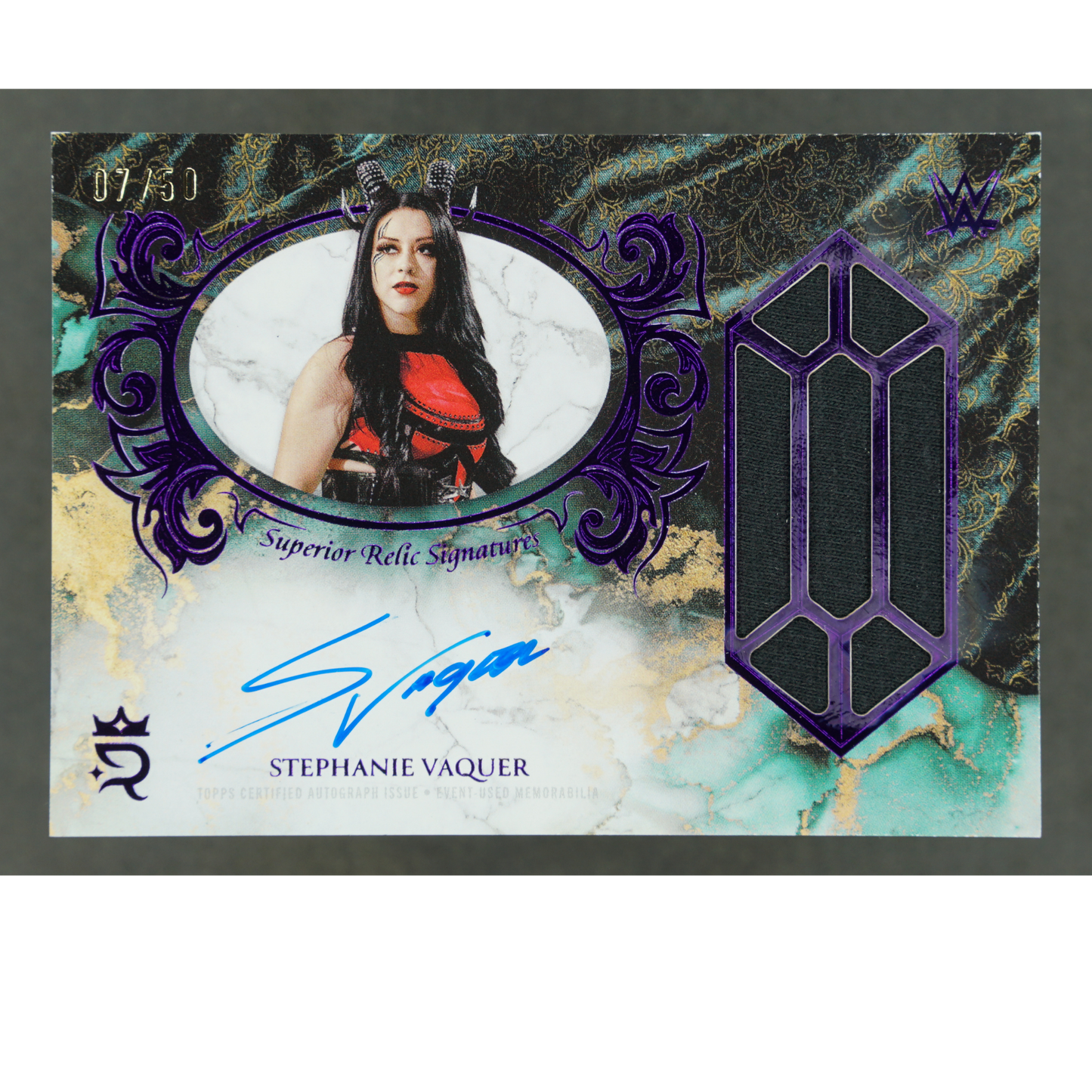 Stephanie Vaquer 2025 Royalty Surperior Relic Signatures 7/50 #SUS-SVA