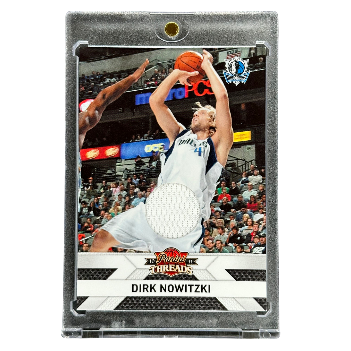Dirk Nowitzki 2010 Threads Jersey 209/399 #106