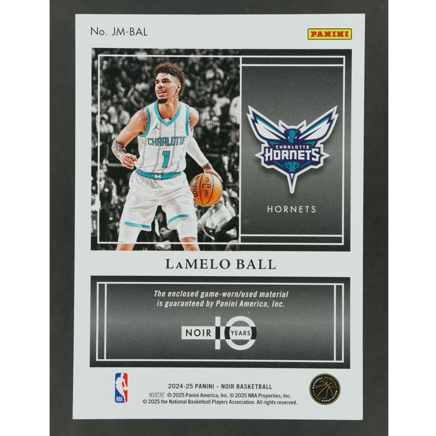 Lamelo Ball 2024-25 Noir Game Worn Memorabilia 31/99 #JM-BAL