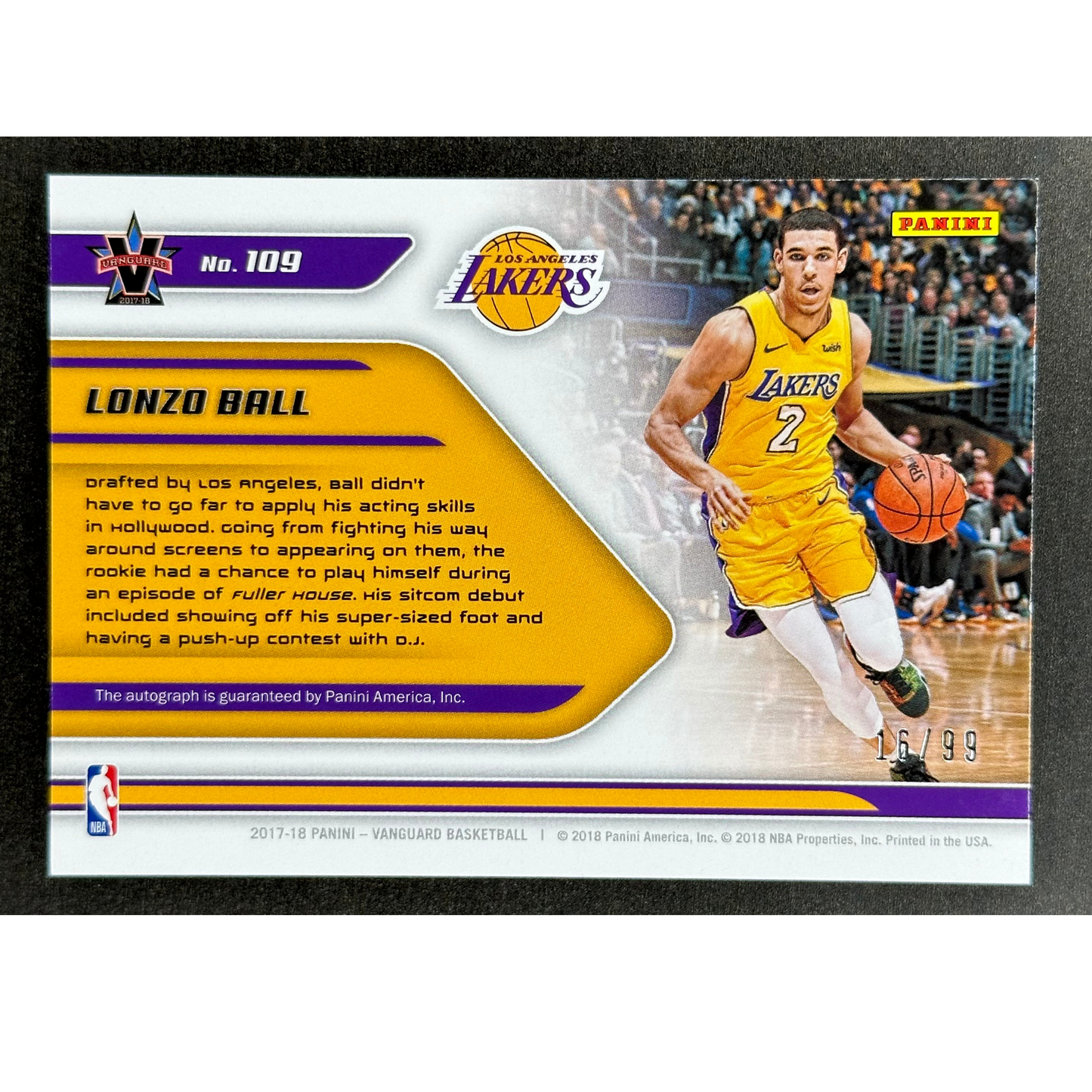 Lonzo Ball 2017 Vanguard Rookie Signatures 16/99 #109