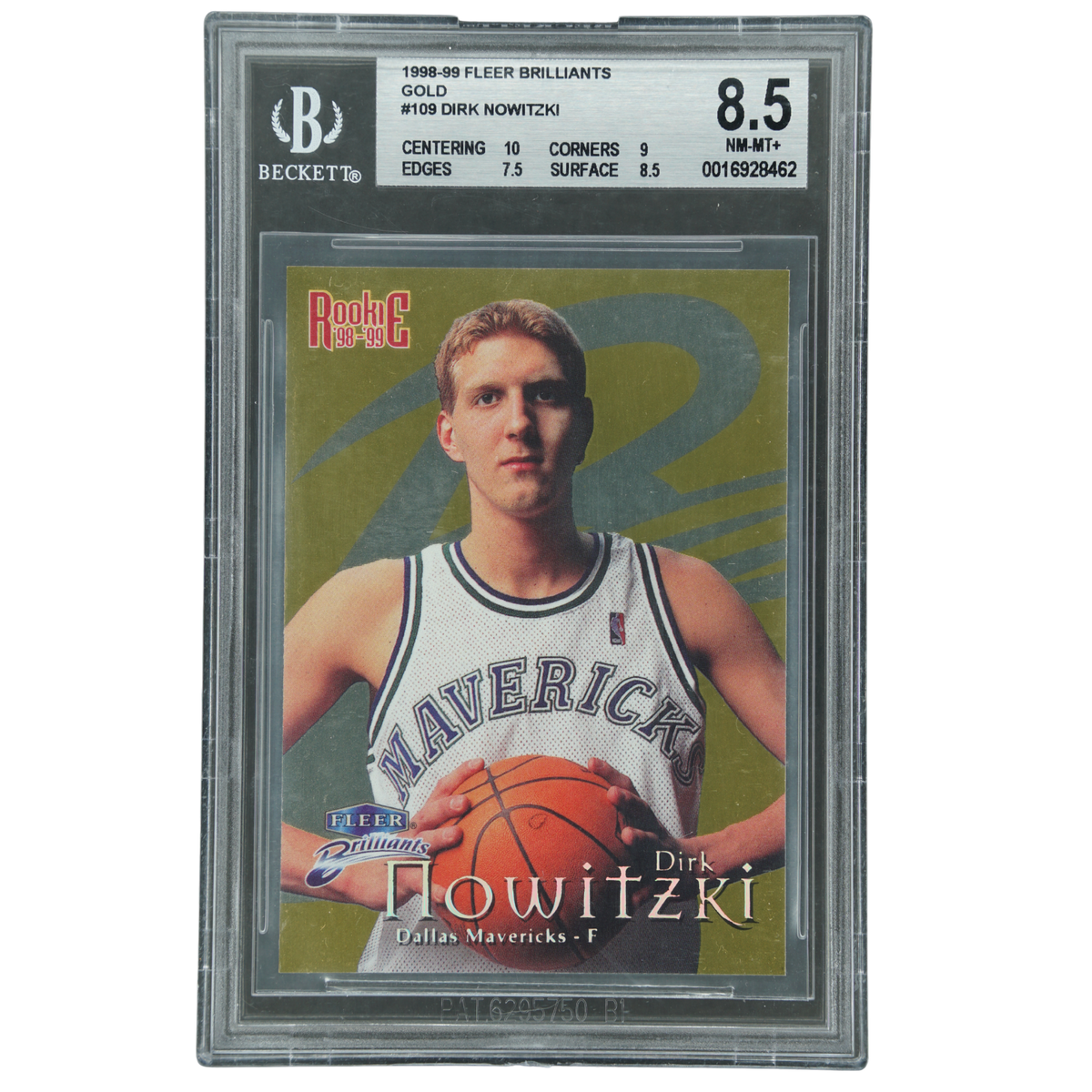 Dirk Nowitzki 1998-99 Fleer Brilliants RC Rookie Gold 70/99 BGS 8.5 #109